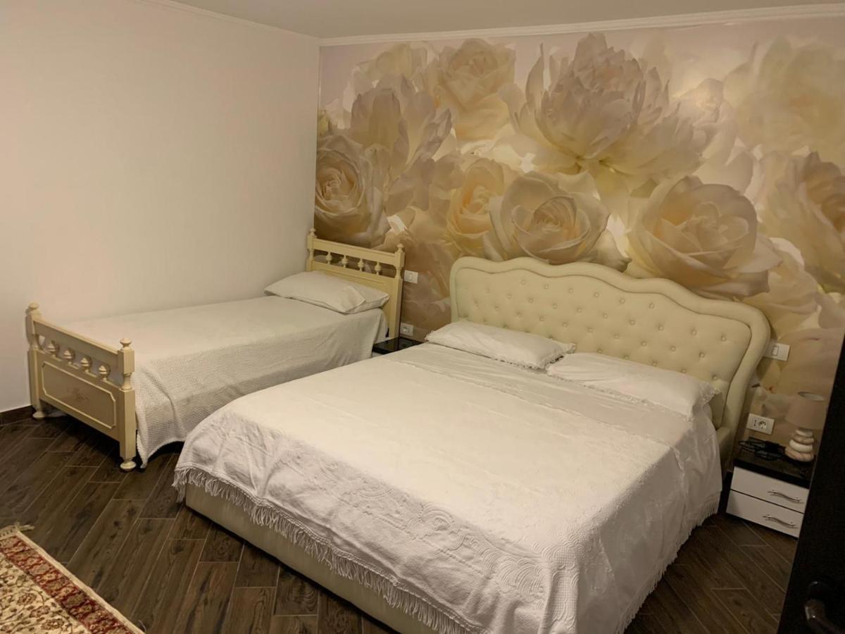 Vila Vila Ella Căpăţîneni-Ungureni Exteriér fotografie